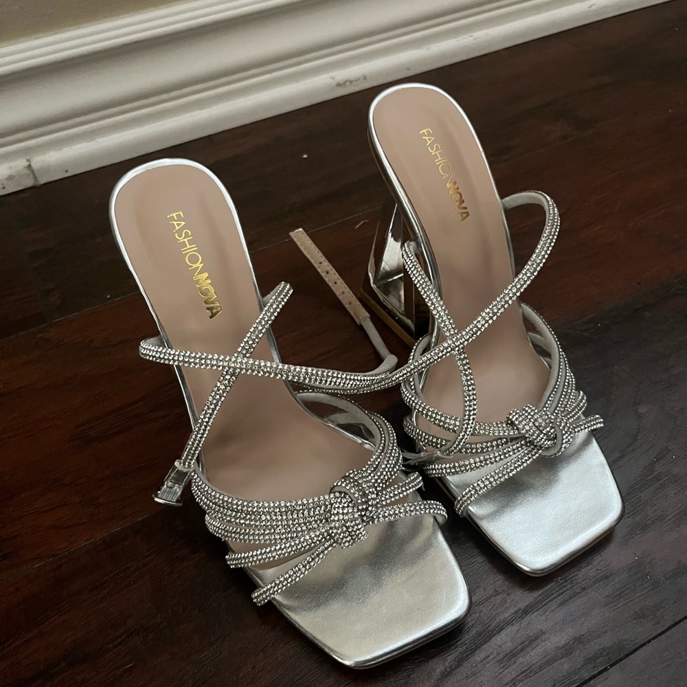Silver Modern Heels - Picture 2 of 6